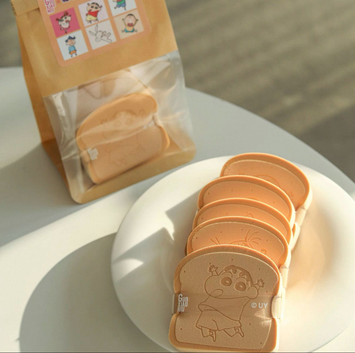 [Guoxiaoniu] Crayon Shin-chan limited edition puffs (New)