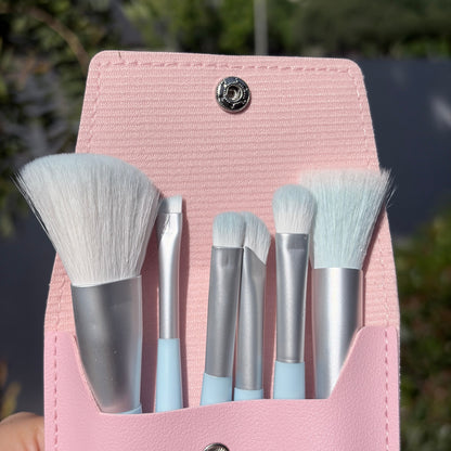 [TTR] Travel Brush Set (New)
